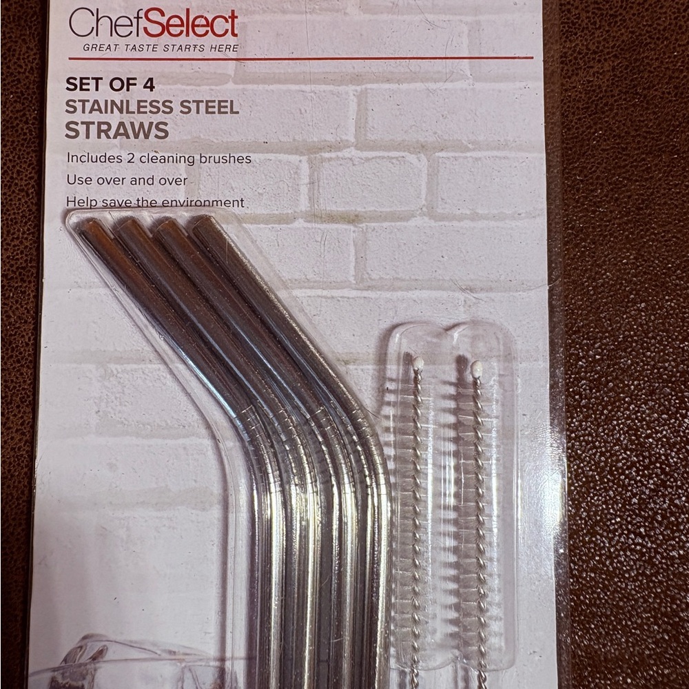 Stainless Steel Straws Set of 4 with Cleaning Brushes - Silver